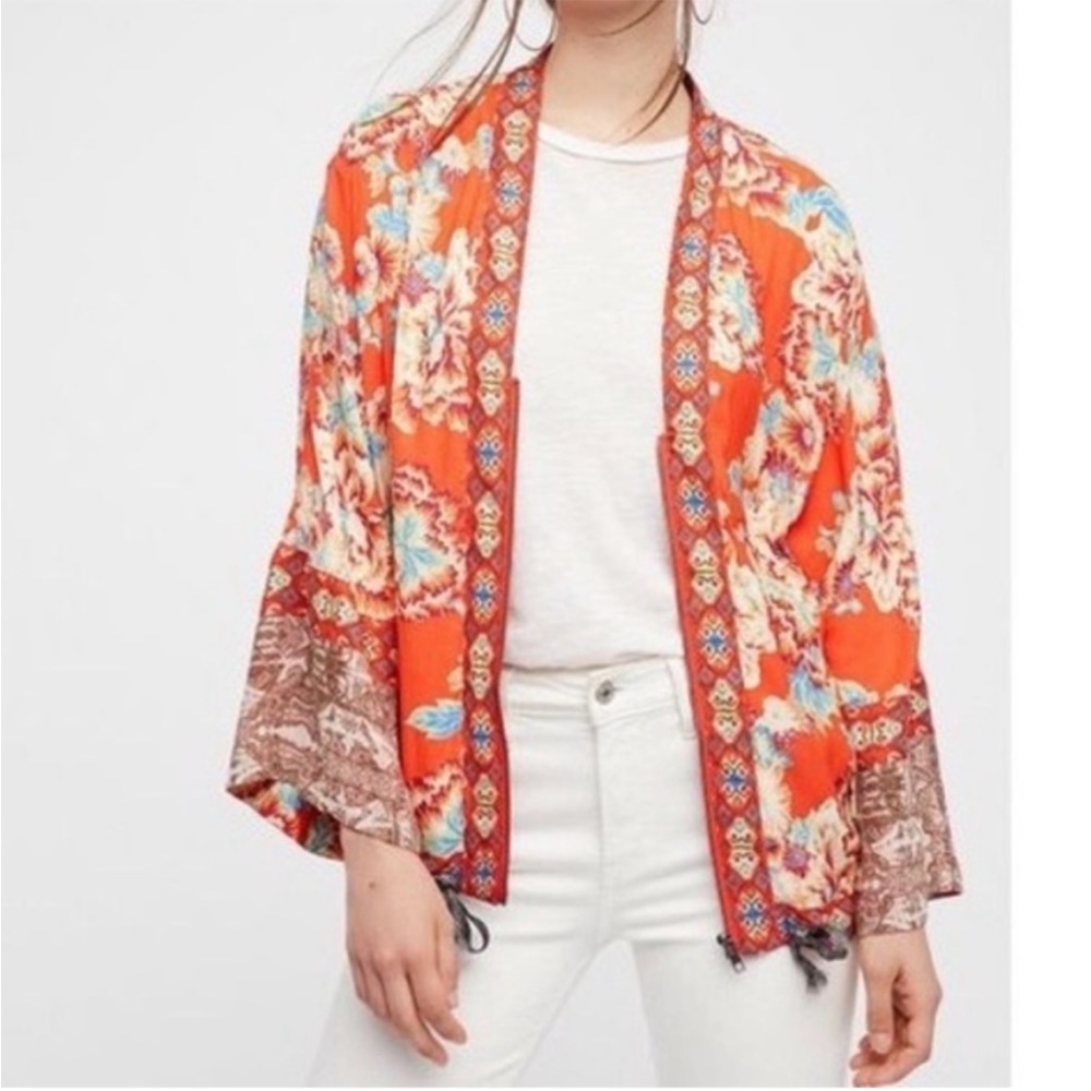 Free People Bohemian orange & floral patterned jacket/cardigan w front zipper.